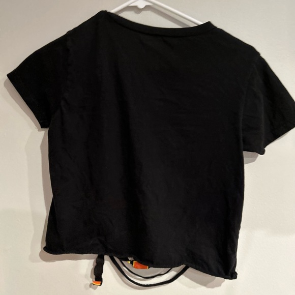 butterfly ripped t-shirt - Picture 2 of 2